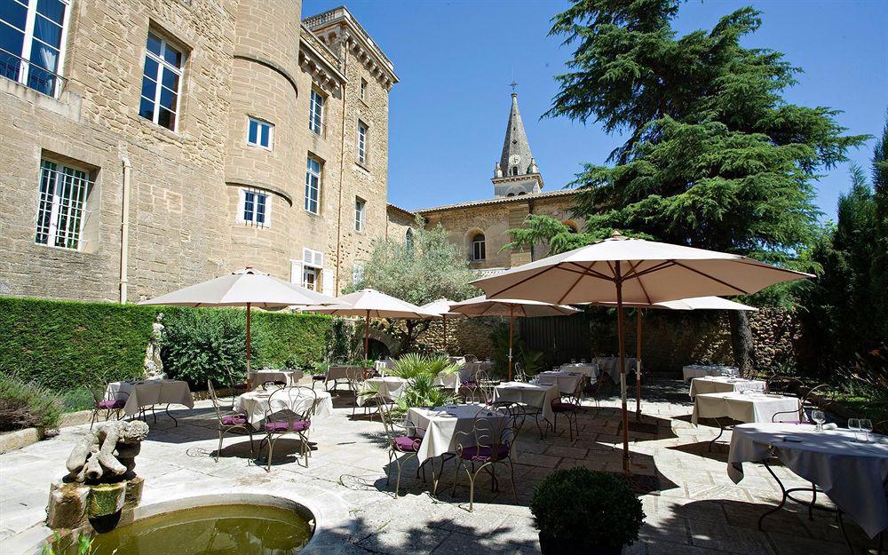 Chateau De Rochegude Restoran foto