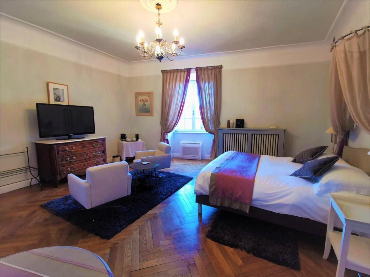 Chateau De Rochegude Bagian luar foto